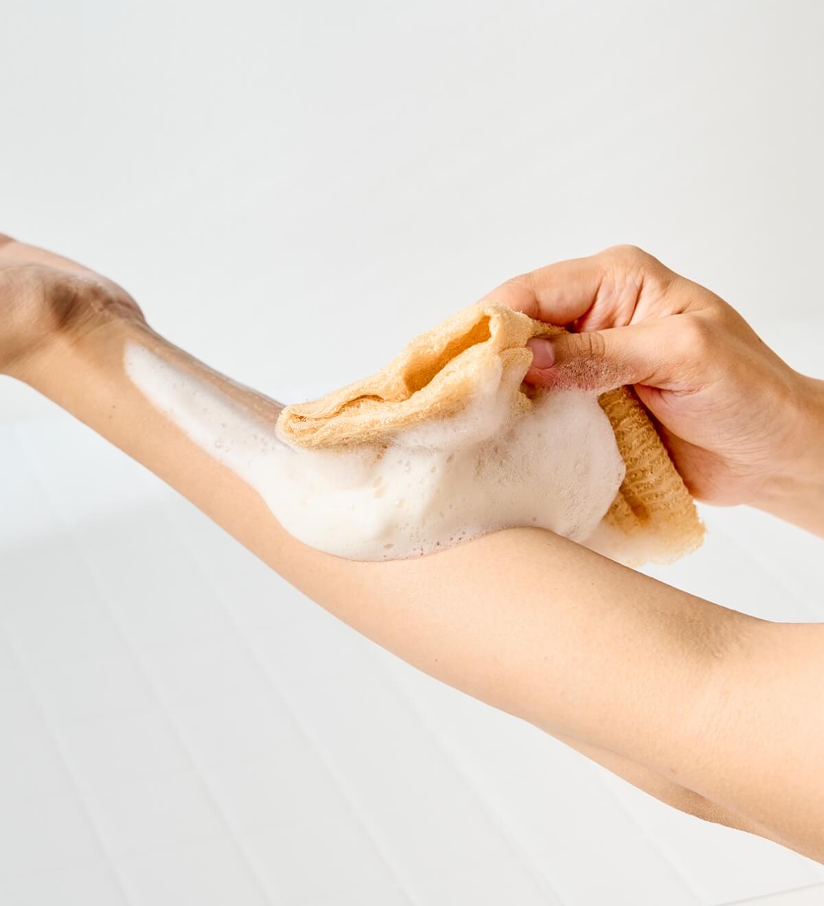 CC1(シーシーワン)  ボディウォッシングモイスト